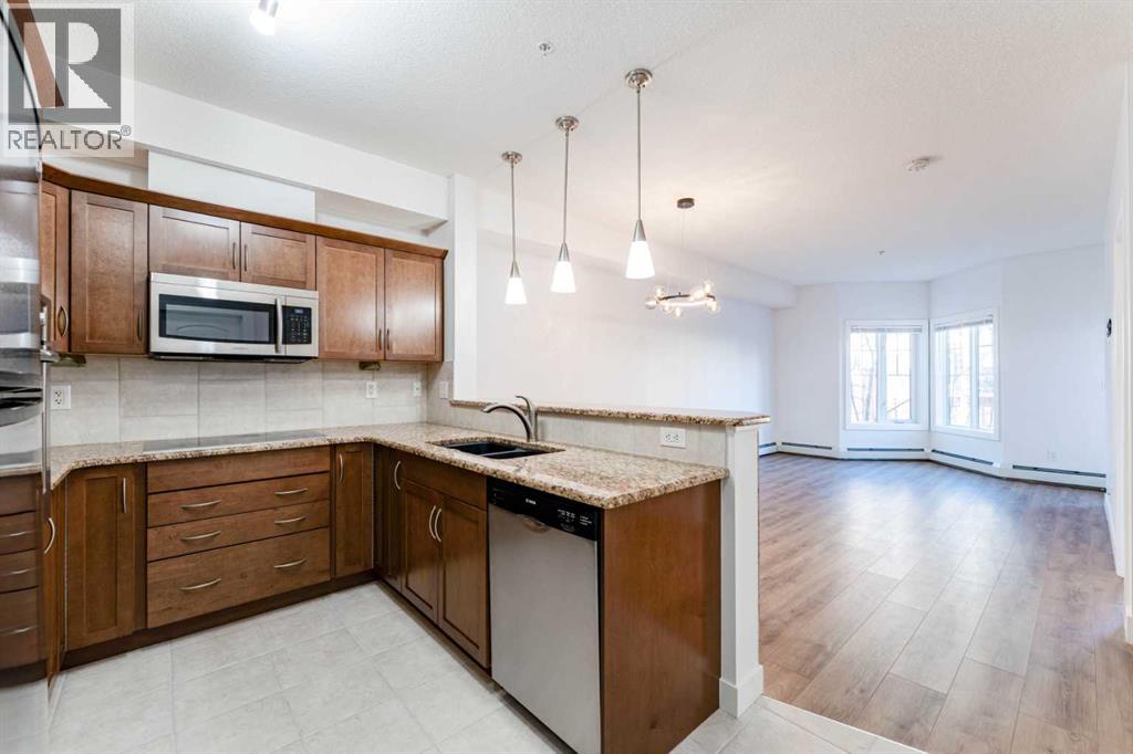 Single Family House for Sale in   Royal Oak Plaza NW Royal Oak Calgary 