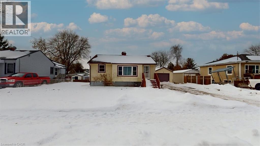 22 BROADVIEW AVENUE - 1