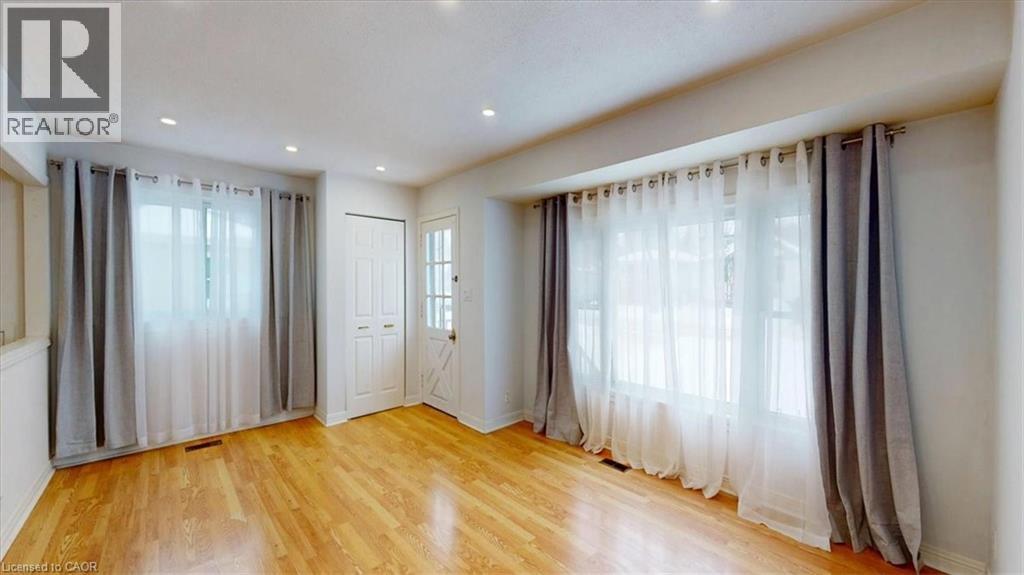 22 BROADVIEW AVENUE - 10