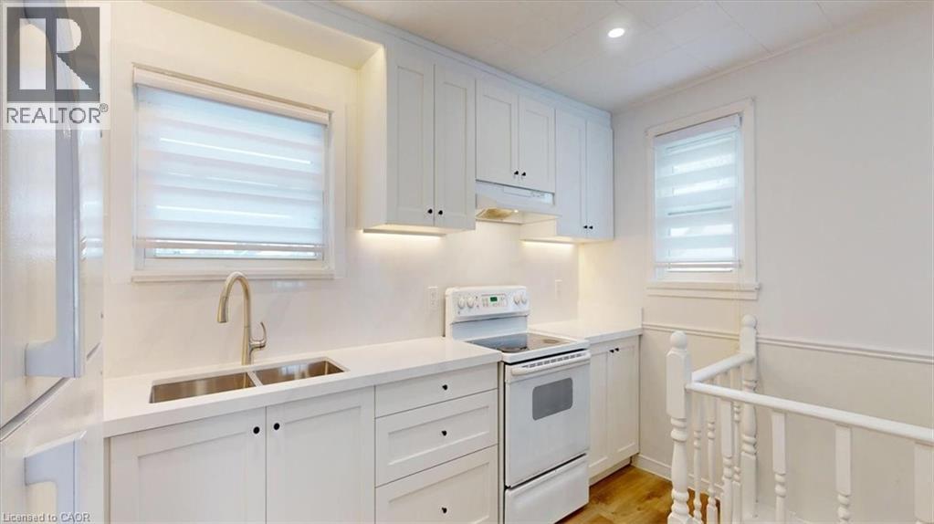 22 BROADVIEW AVENUE - 14
