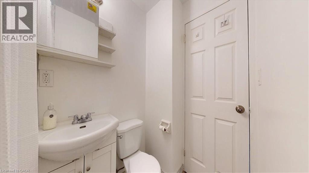 22 BROADVIEW AVENUE - 16