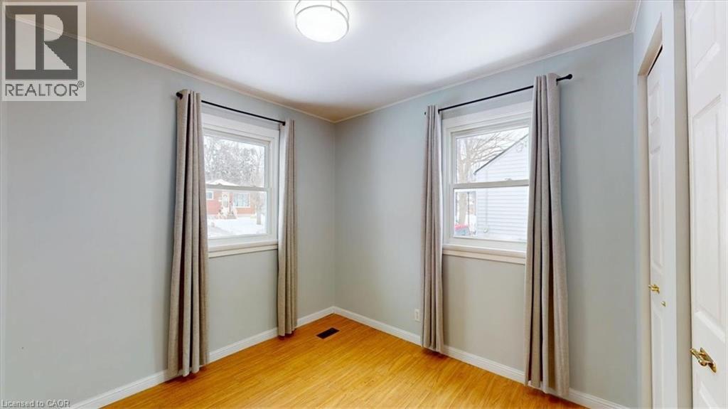 22 BROADVIEW AVENUE - 22