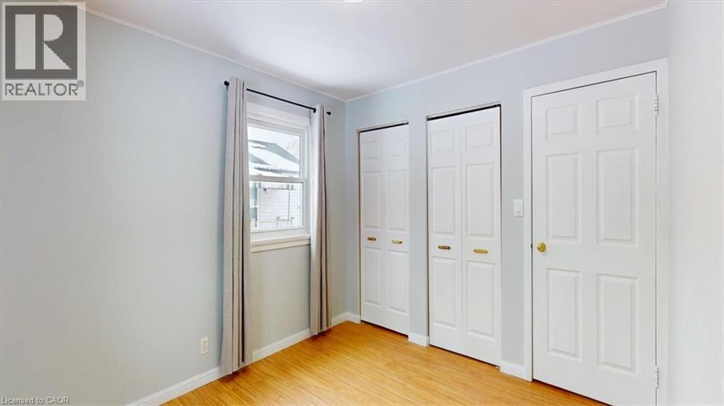 22 BROADVIEW AVENUE - 24