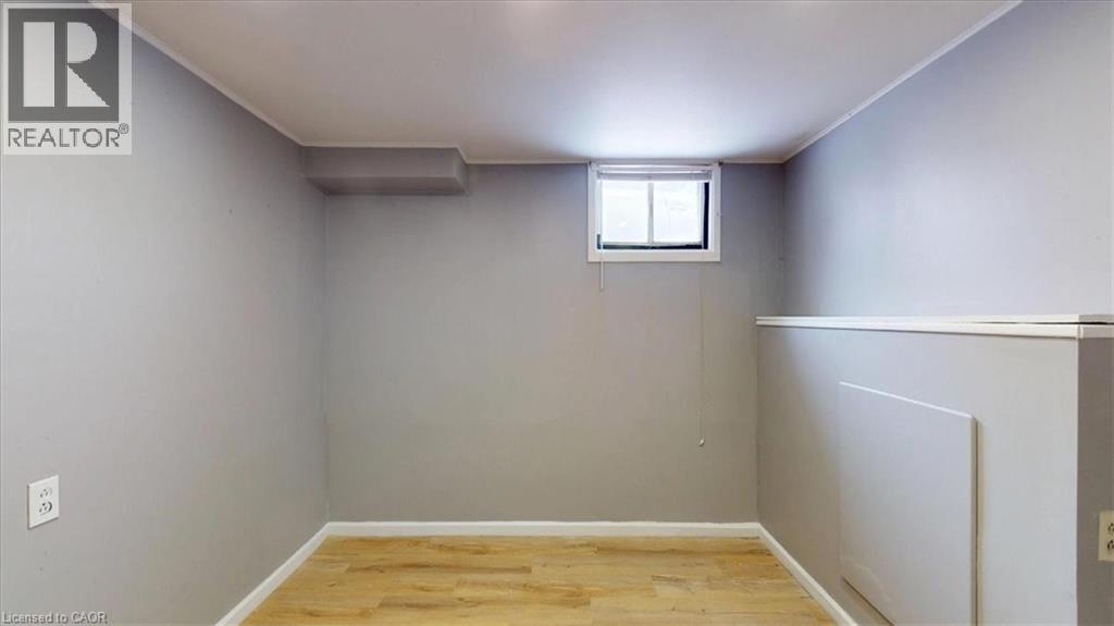 22 BROADVIEW AVENUE - 33