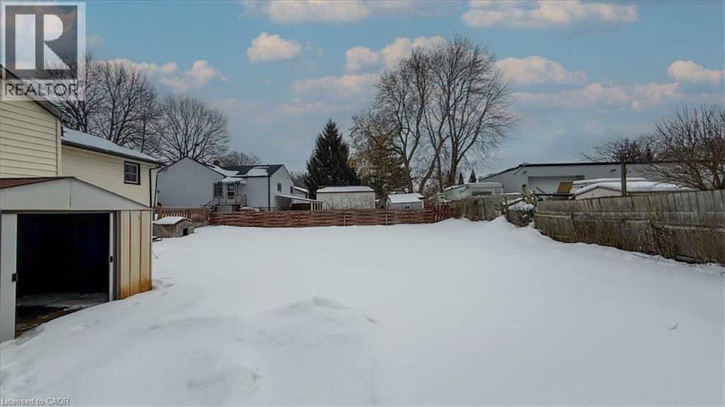 22 BROADVIEW AVENUE - 43