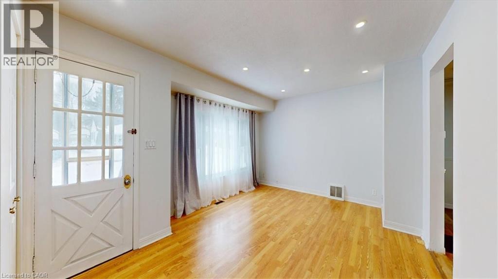 22 BROADVIEW AVENUE - 6