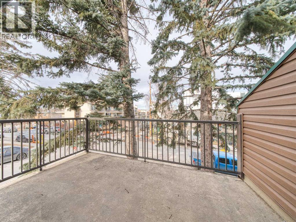 Single Family House for Sale in    Street SW Bankview Calgary 