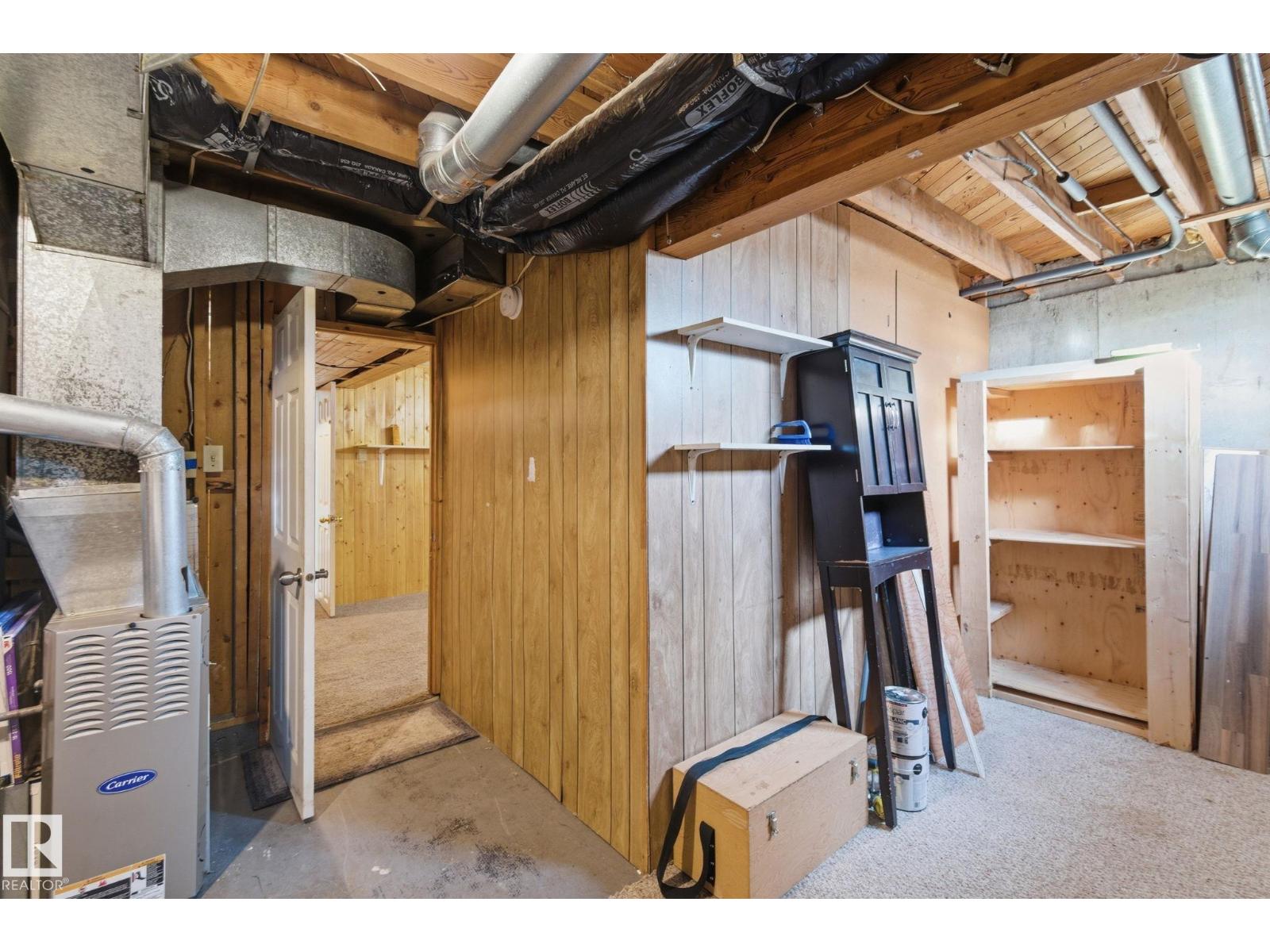 180 LONDONDERRY SQ NW, Edmonton