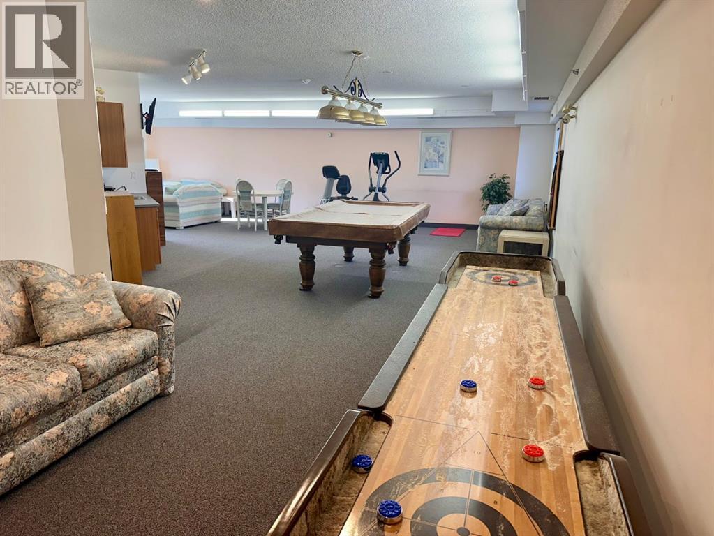 Single Family House for Sale in   Lincoln Way SW Lincoln Park Calgary 