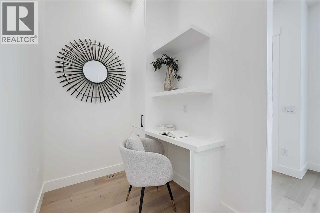 Single Family House for Sale in   Avenue NW Montgomery Calgary 