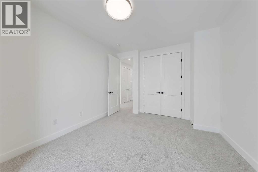 Single Family House for Sale in   Avenue NW Montgomery Calgary 