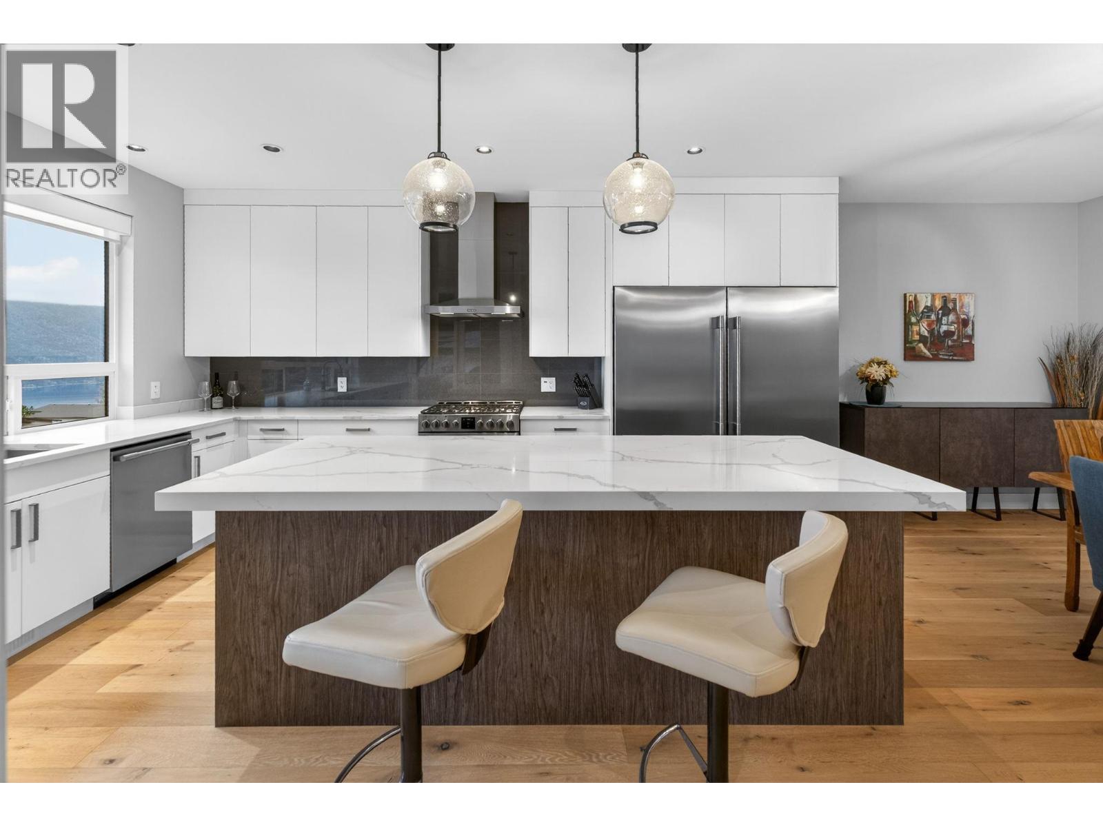  9882 Beacon Hill Drive, Lake Country