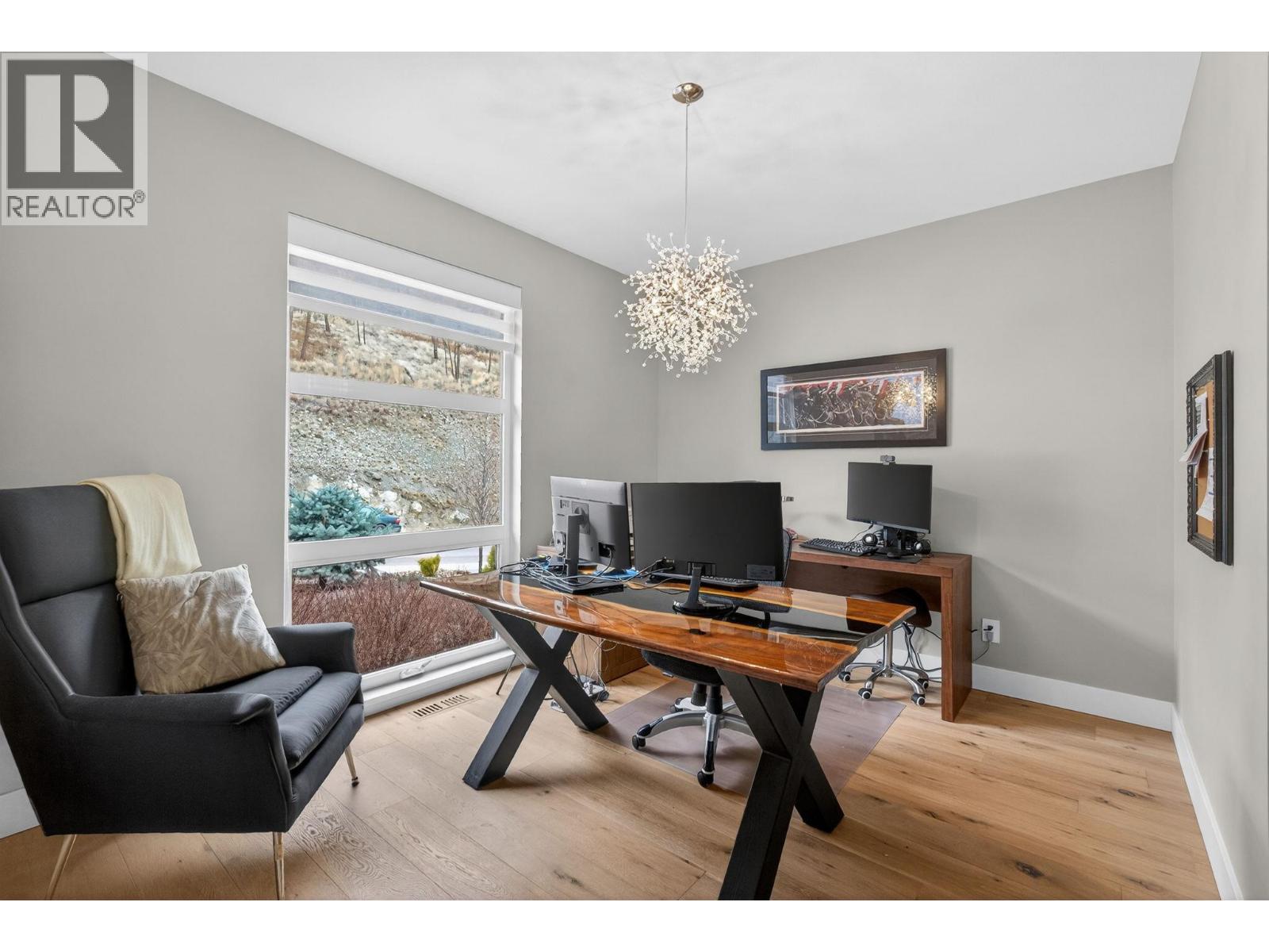  9882 Beacon Hill Drive, Lake Country