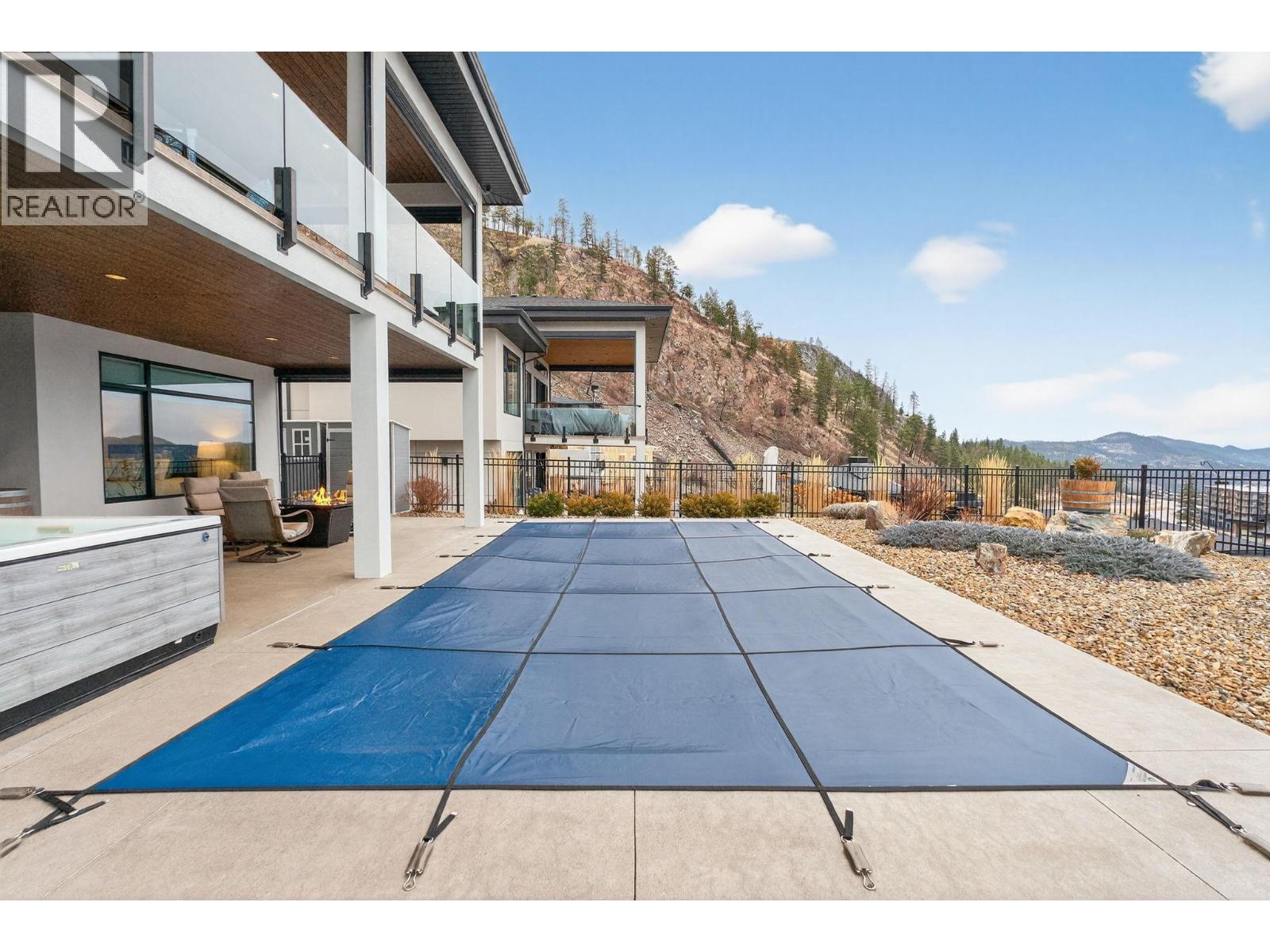  9882 Beacon Hill Drive, Lake Country