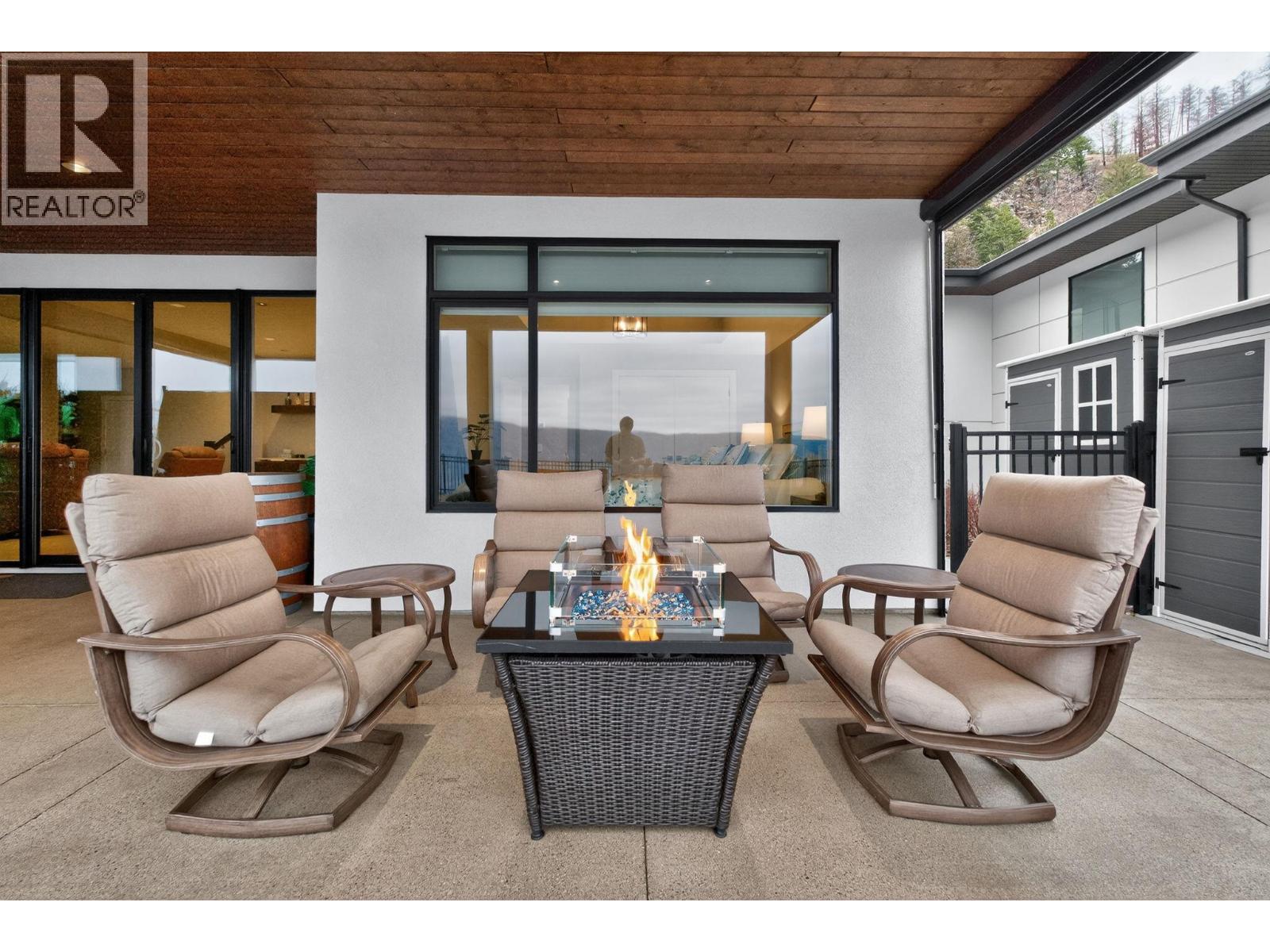  9882 Beacon Hill Drive, Lake Country