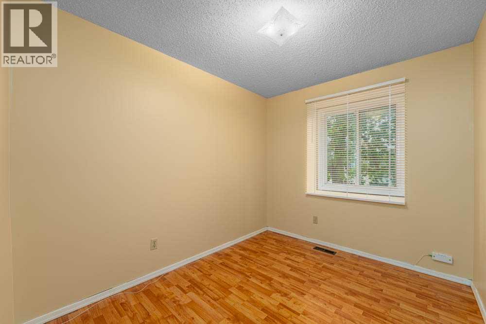 Single Family House for Sale in    Avenue SW Glamorgan Calgary 