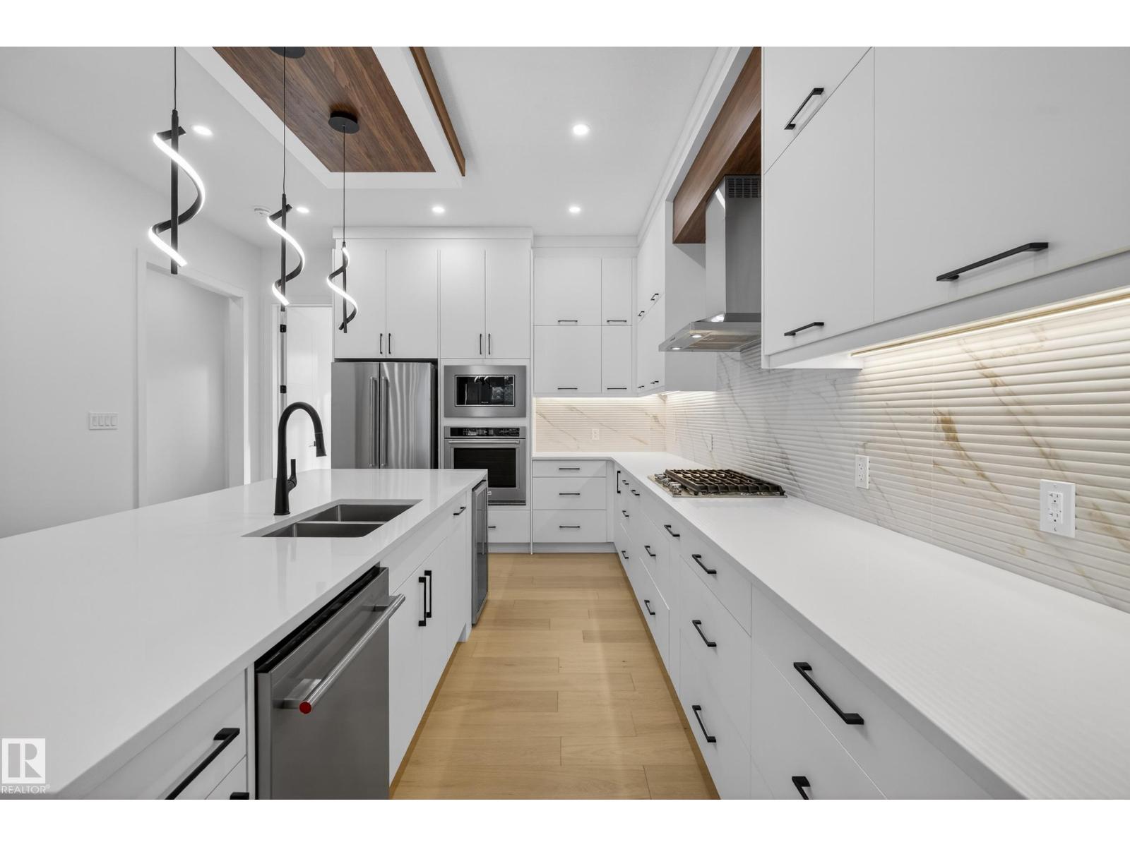 11611 79 NW, Edmonton