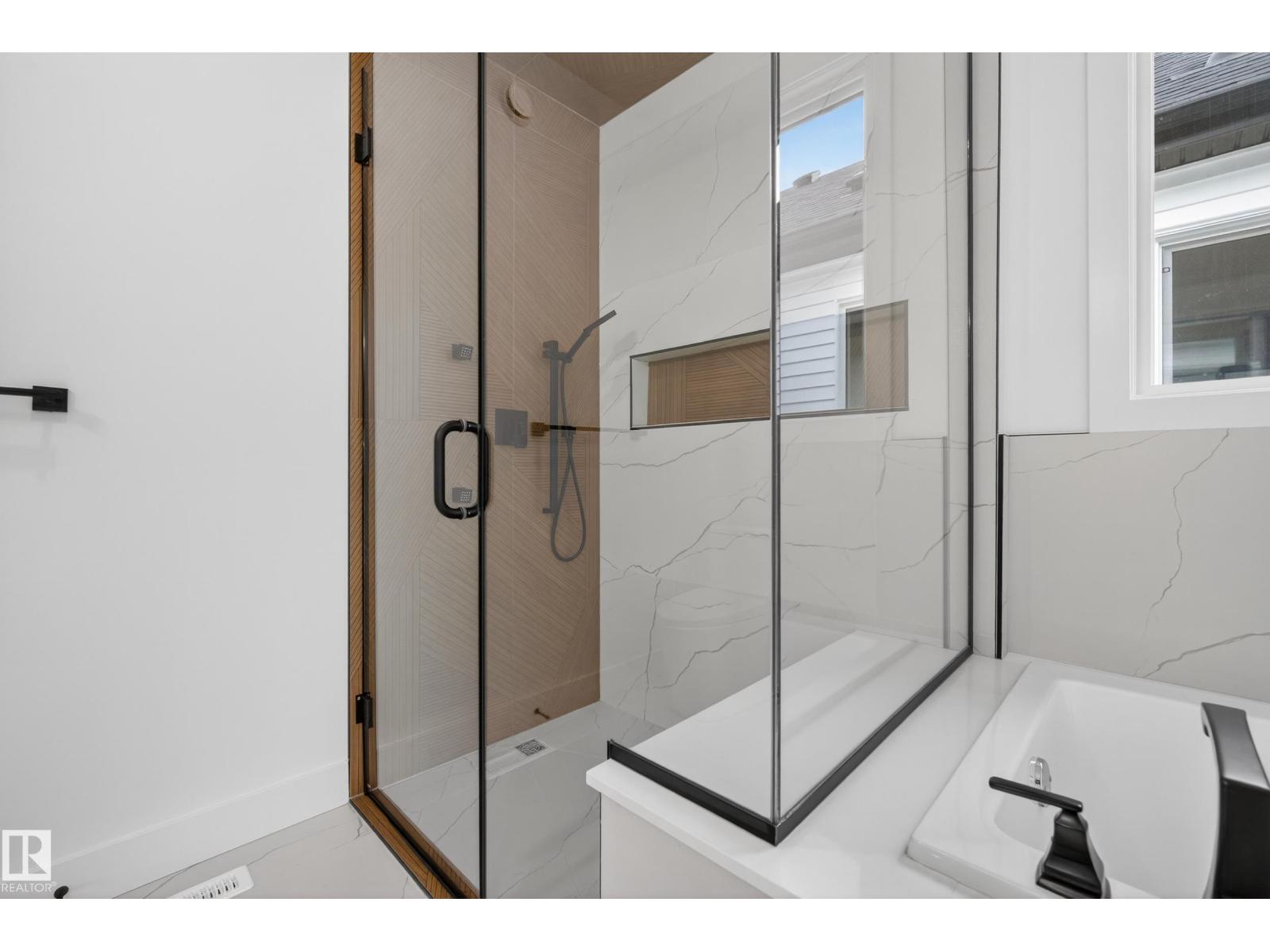 11611 79 NW, Edmonton