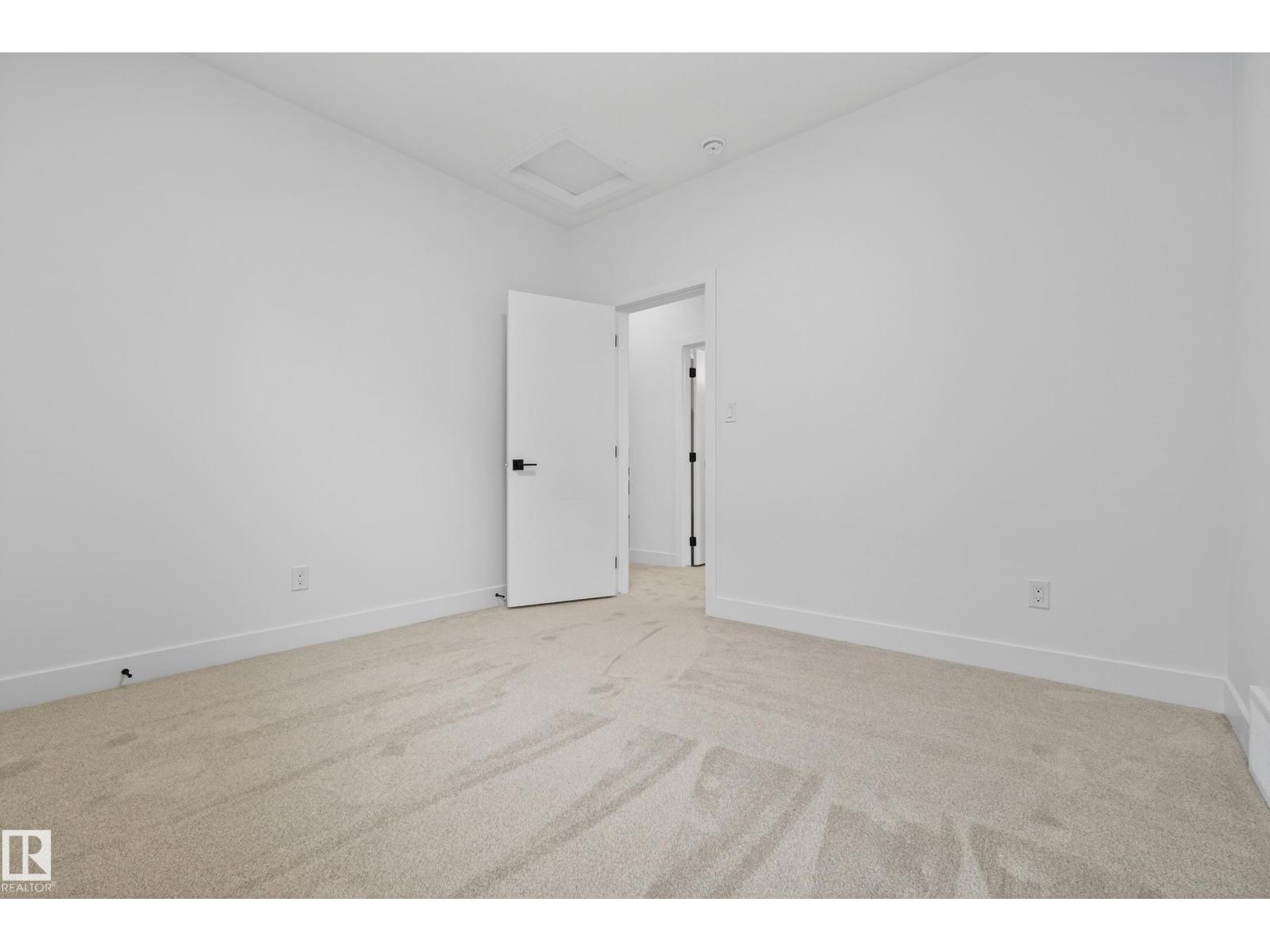 11611 79 NW, Edmonton