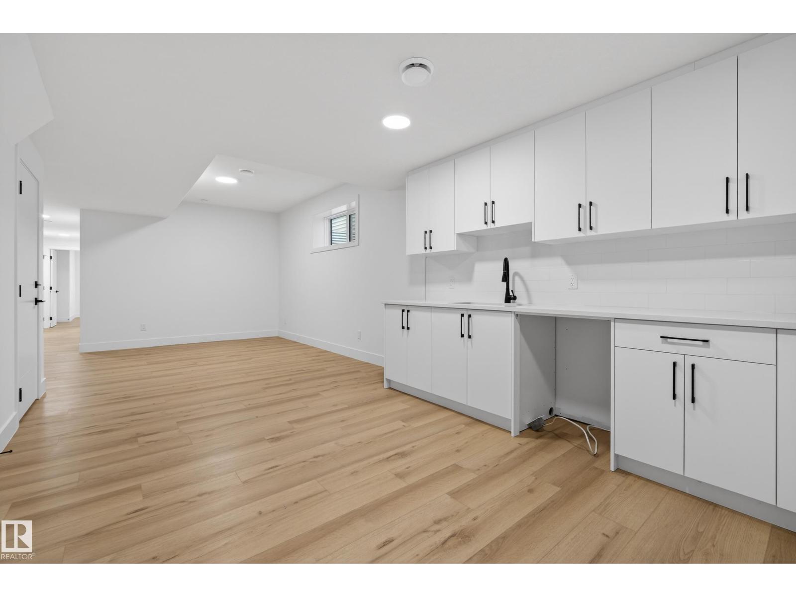 11611 79 NW, Edmonton