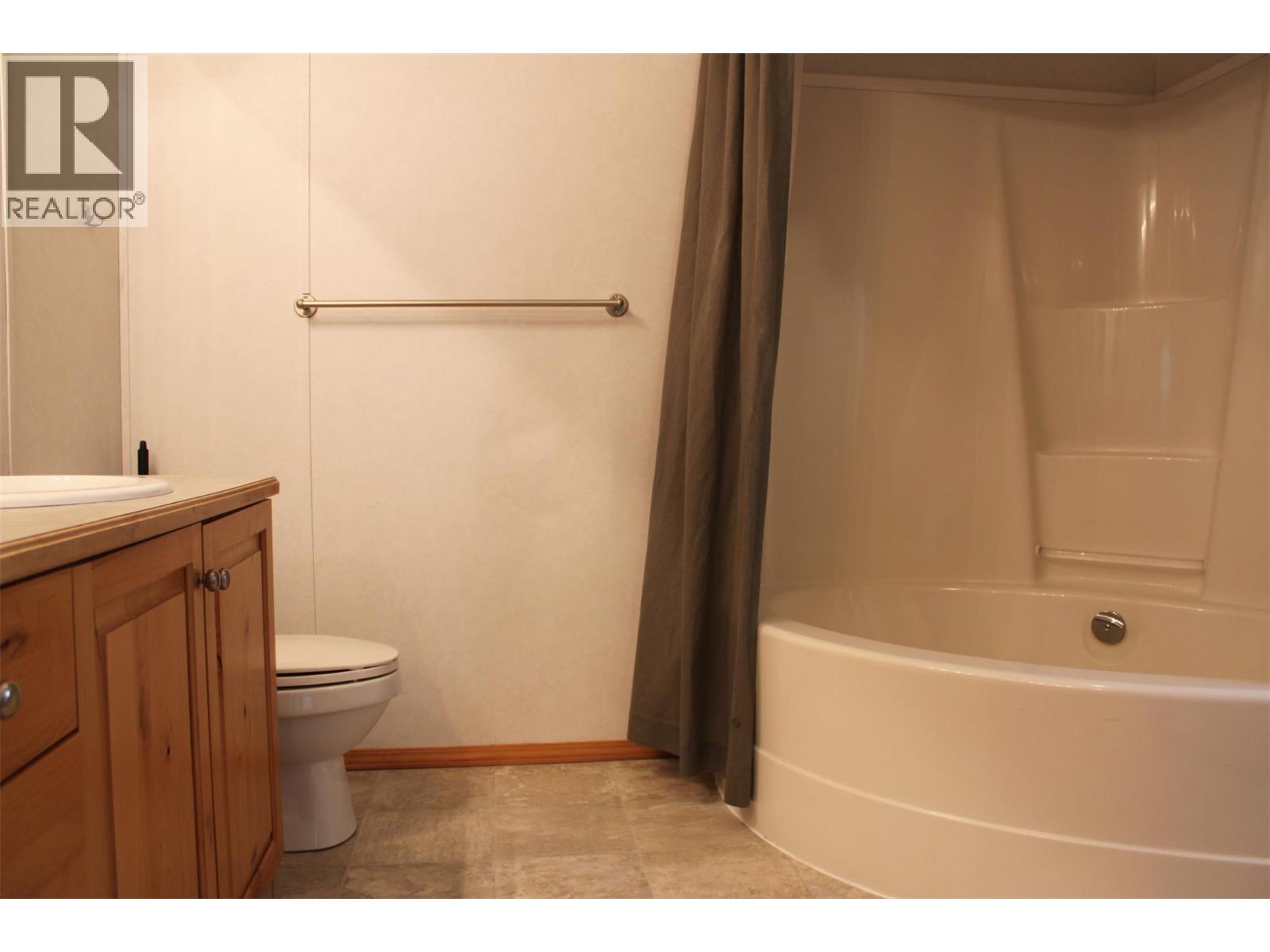 138 COTSWOLD ROAD - 10