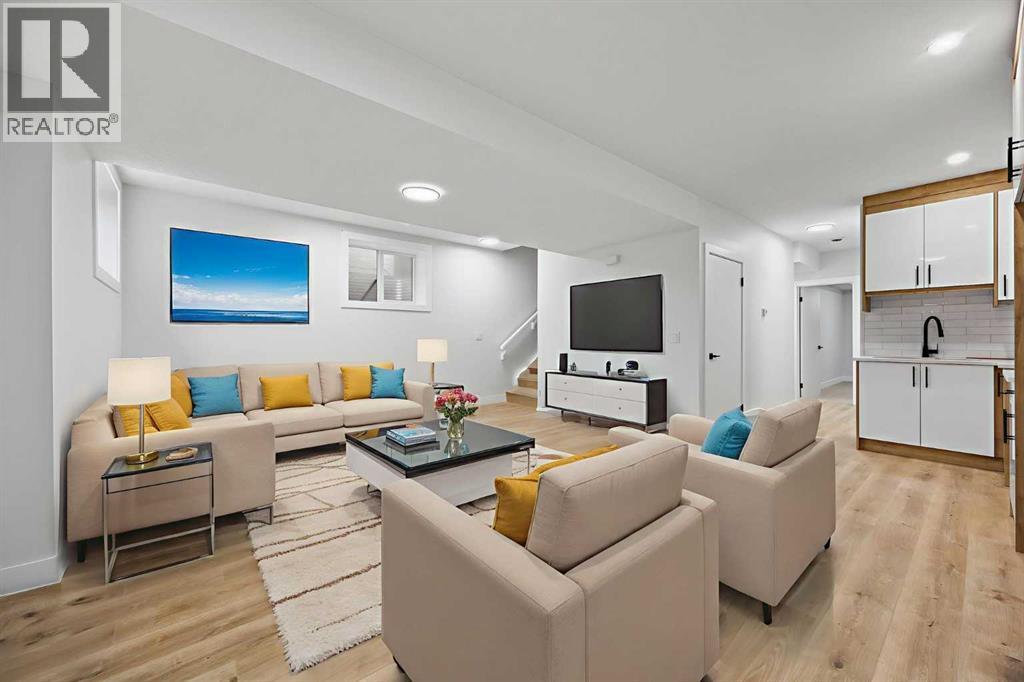 Single Family House for Sale in  Saddlelake Manor NE Saddle Ridge Calgary 