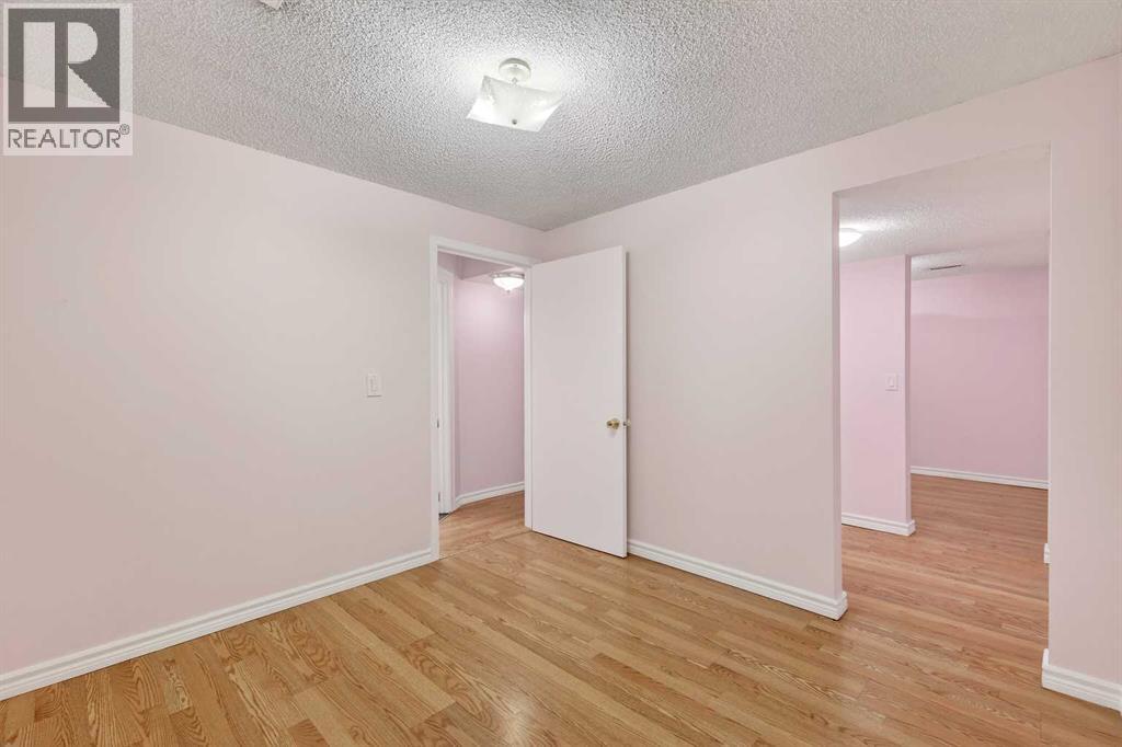 Single Family House Bungalow for Sale in  Lysander Drive SE Ogden Calgary 