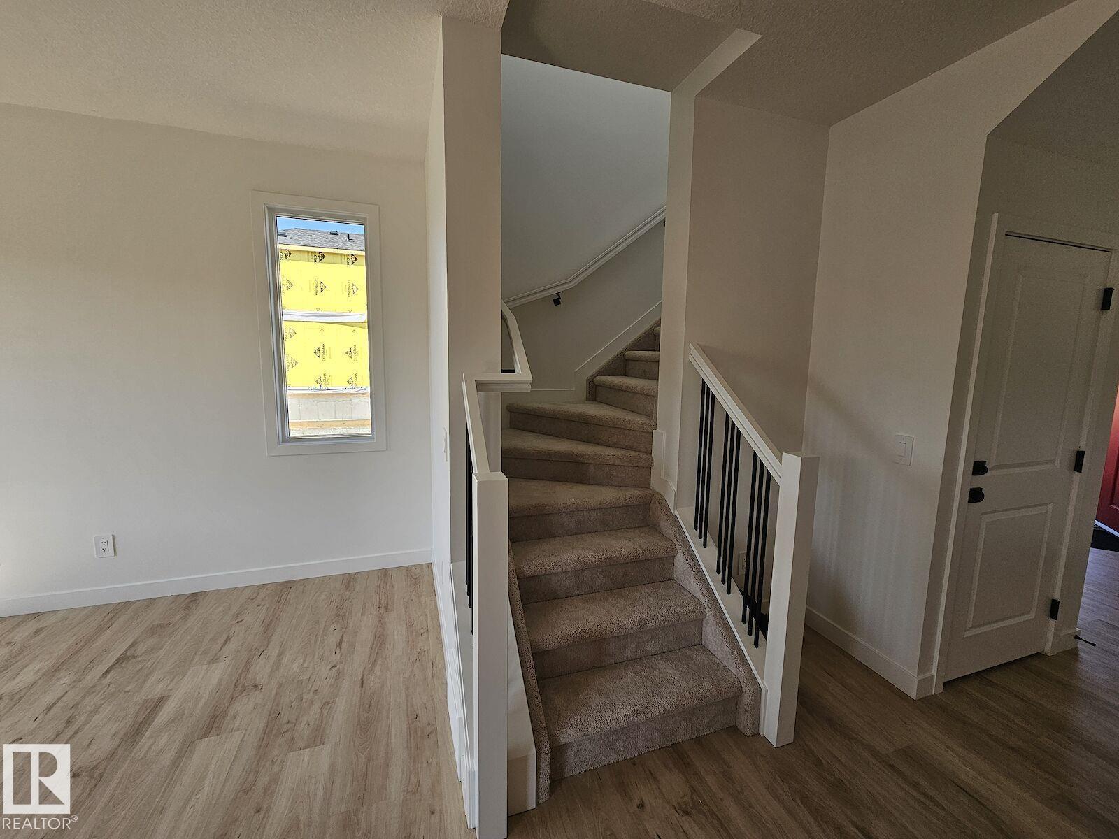 3332 168 ST SW, Edmonton