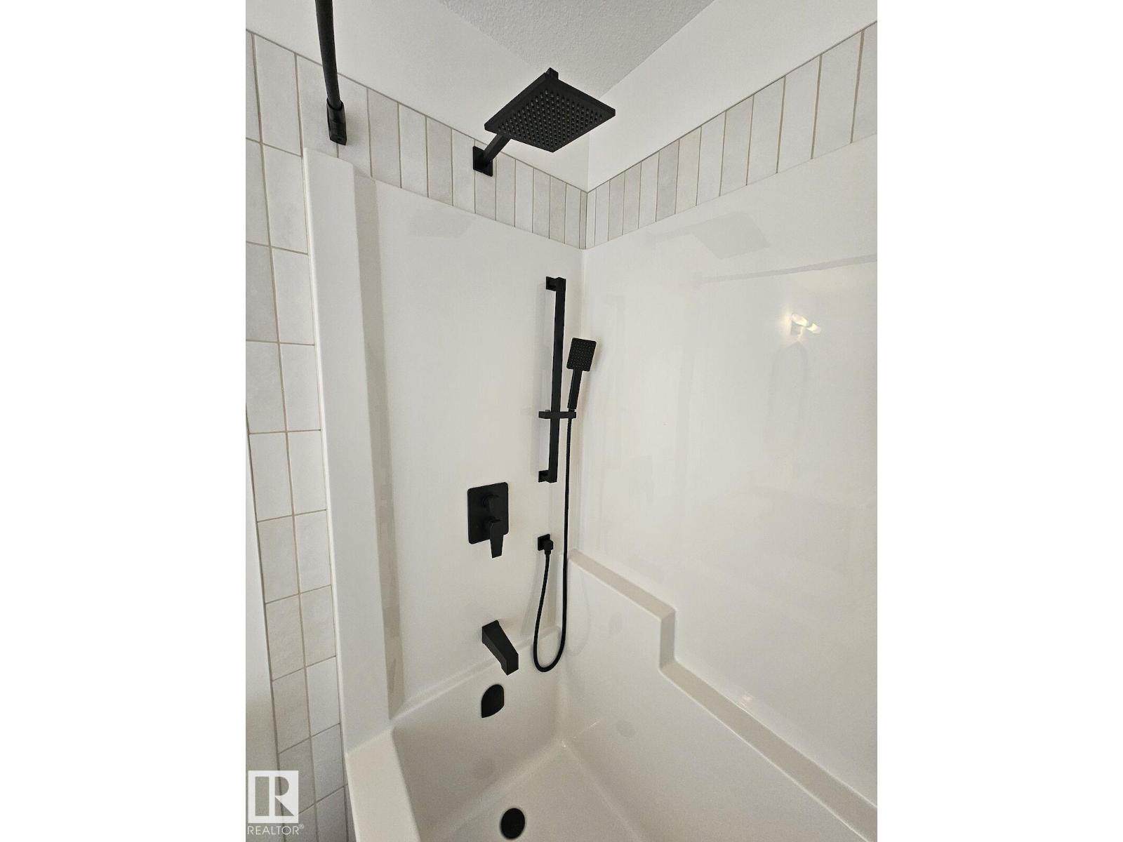 3332 168 ST SW, Edmonton