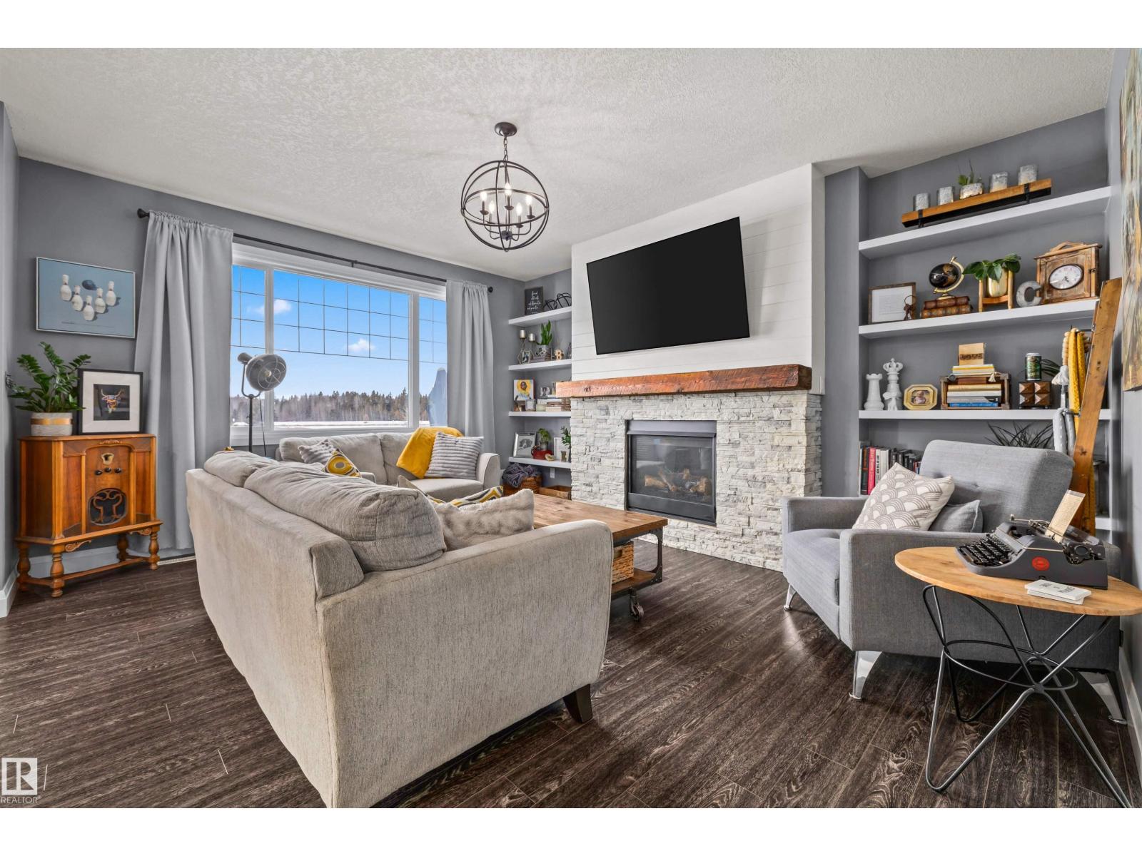 3 HILTON CV, Spruce Grove