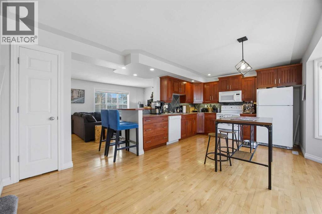 Single Family House for Sale in  Somme Manor SW Garrison Woods Calgary 