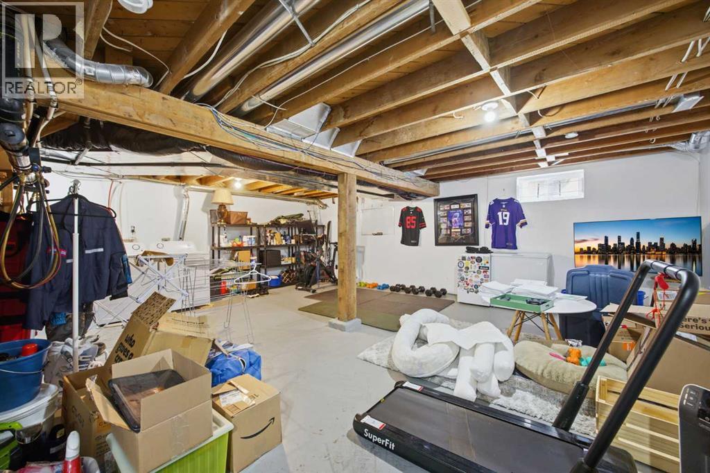 Single Family House for Sale in  Somme Manor SW Garrison Woods Calgary 