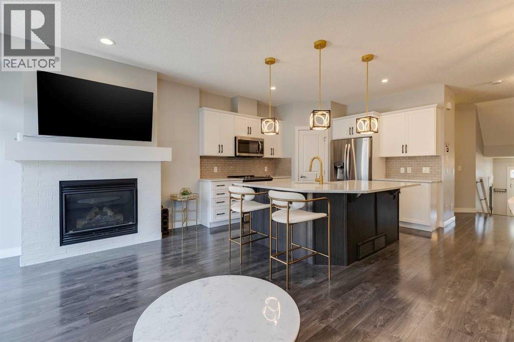 Single Family House 5 Level for Sale in  Sage Bluff Heights NW Sage Hill Calgary 