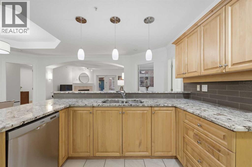 Single Family House for Sale in    Avenue SW Erlton Calgary 