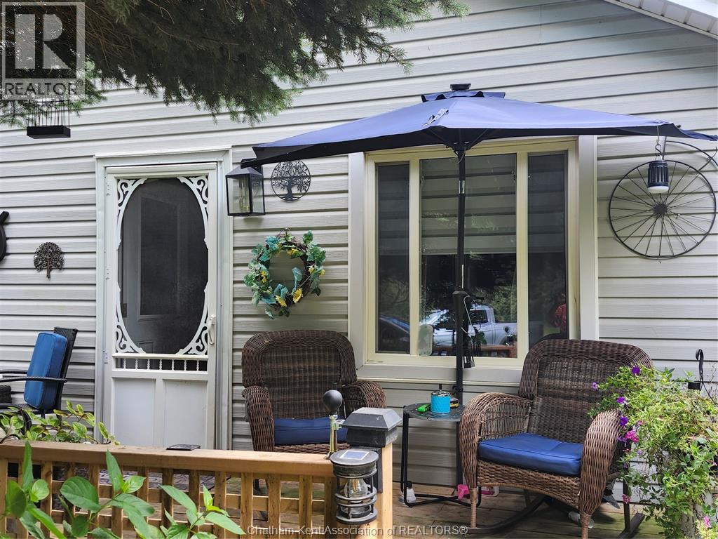 12802 SMOKE LINE - Photo 2 of 32, Thamesville, Ontario