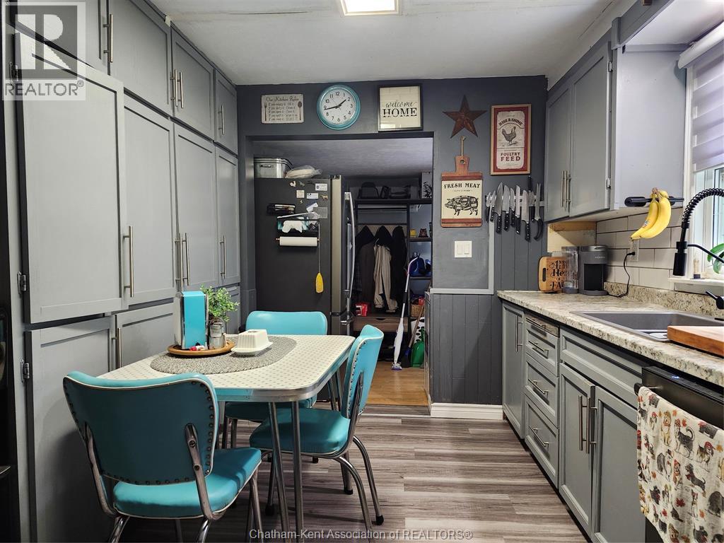 12802 SMOKE LINE - Photo 4 of 32, Thamesville, Ontario