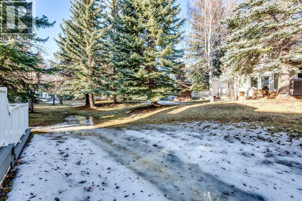 Single Family House for Sale in   Woodridge Drive SW Woodlands Calgary 