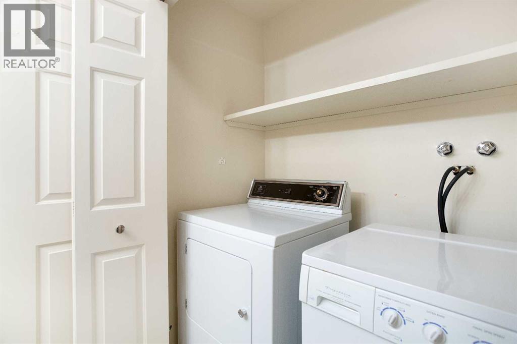 Single Family House for Sale in   Woodridge Drive SW Woodlands Calgary 