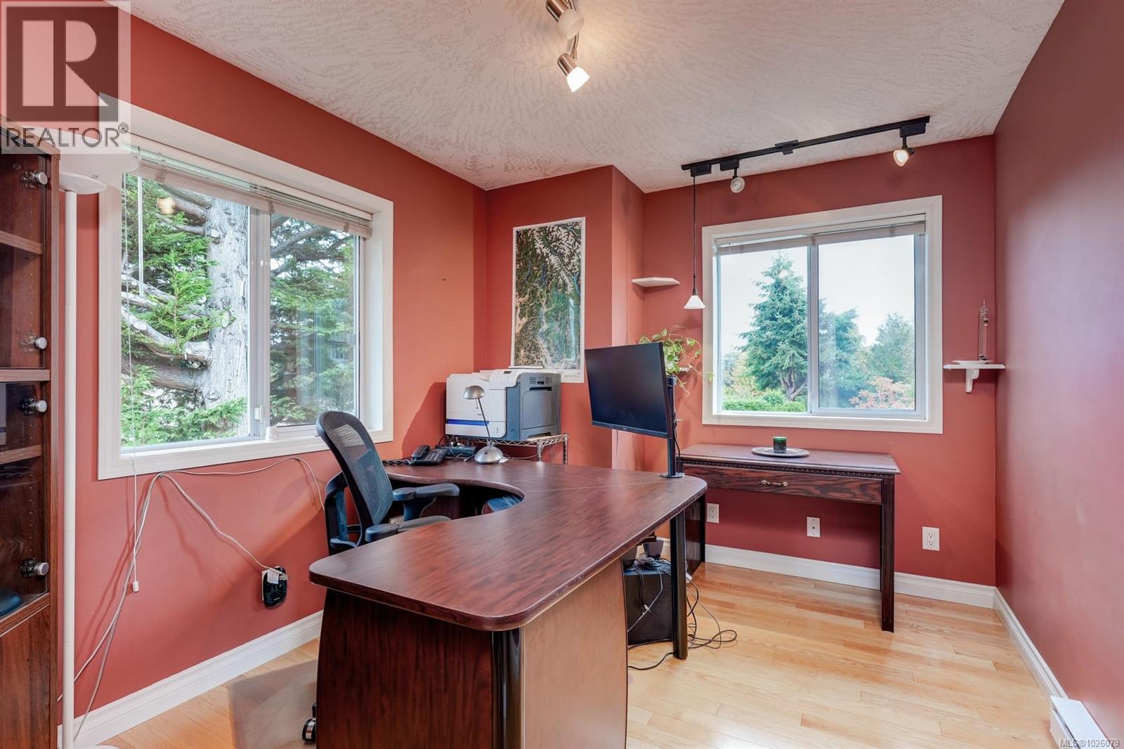  1175 Gait Lane, Saanich