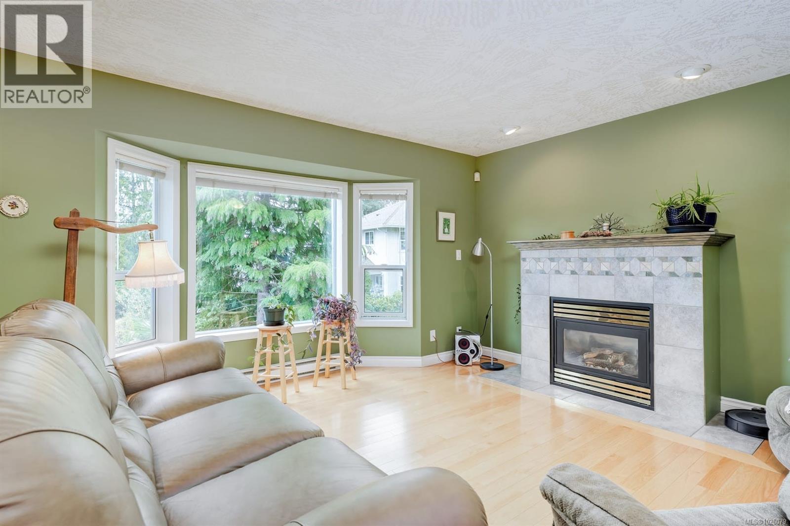  1175 Gait Lane, Saanich
