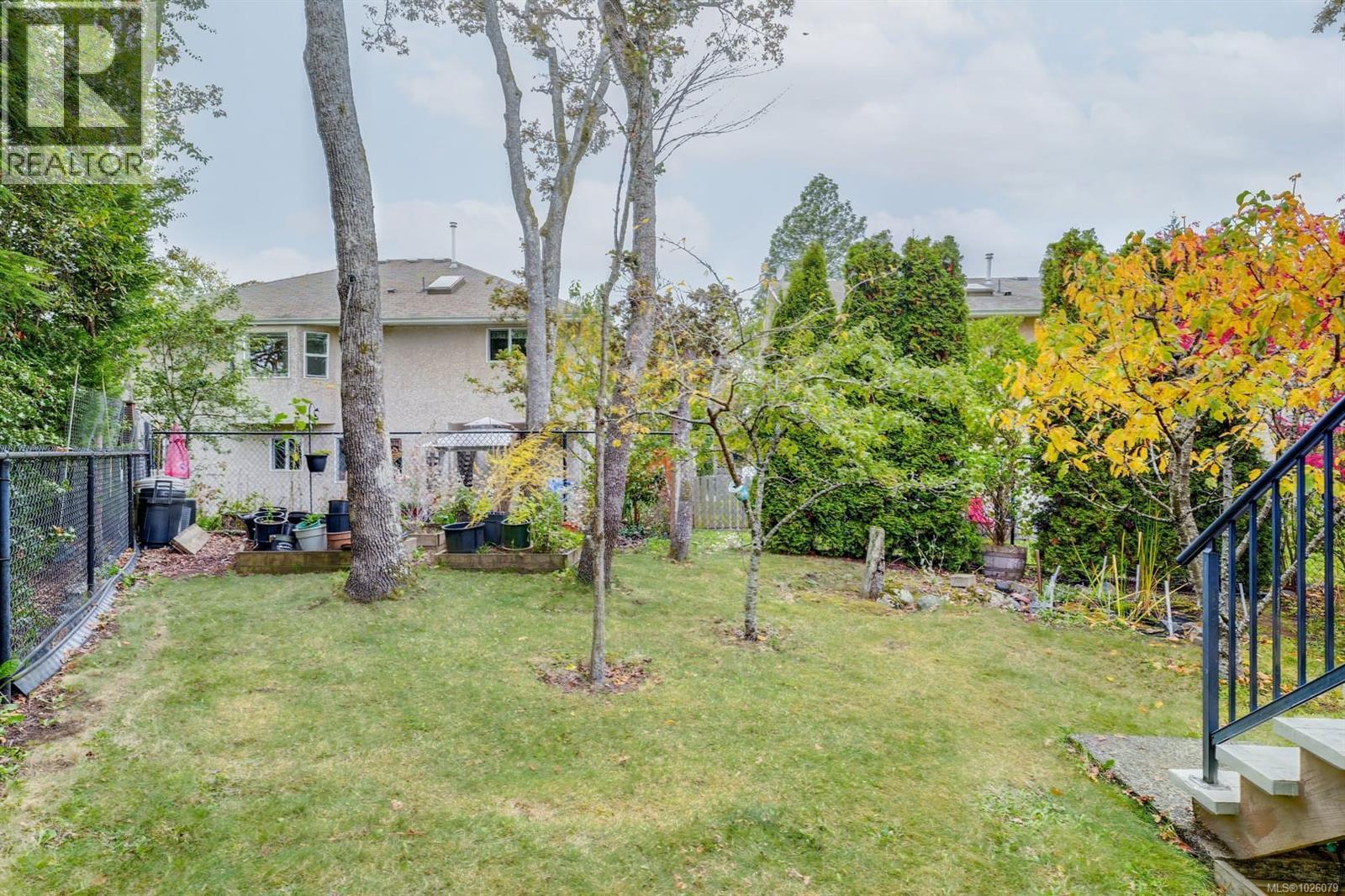  1175 Gait Lane, Saanich