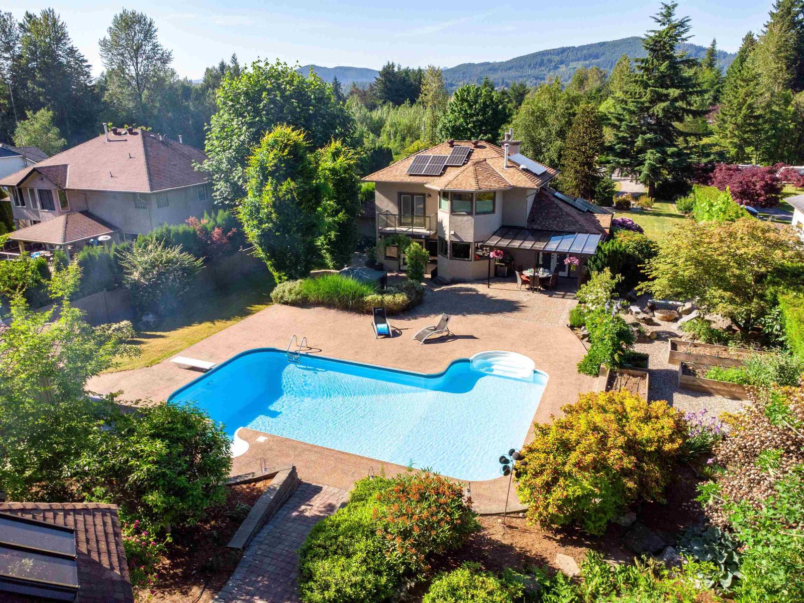 8531 BANNISTER DRIVE, Mission