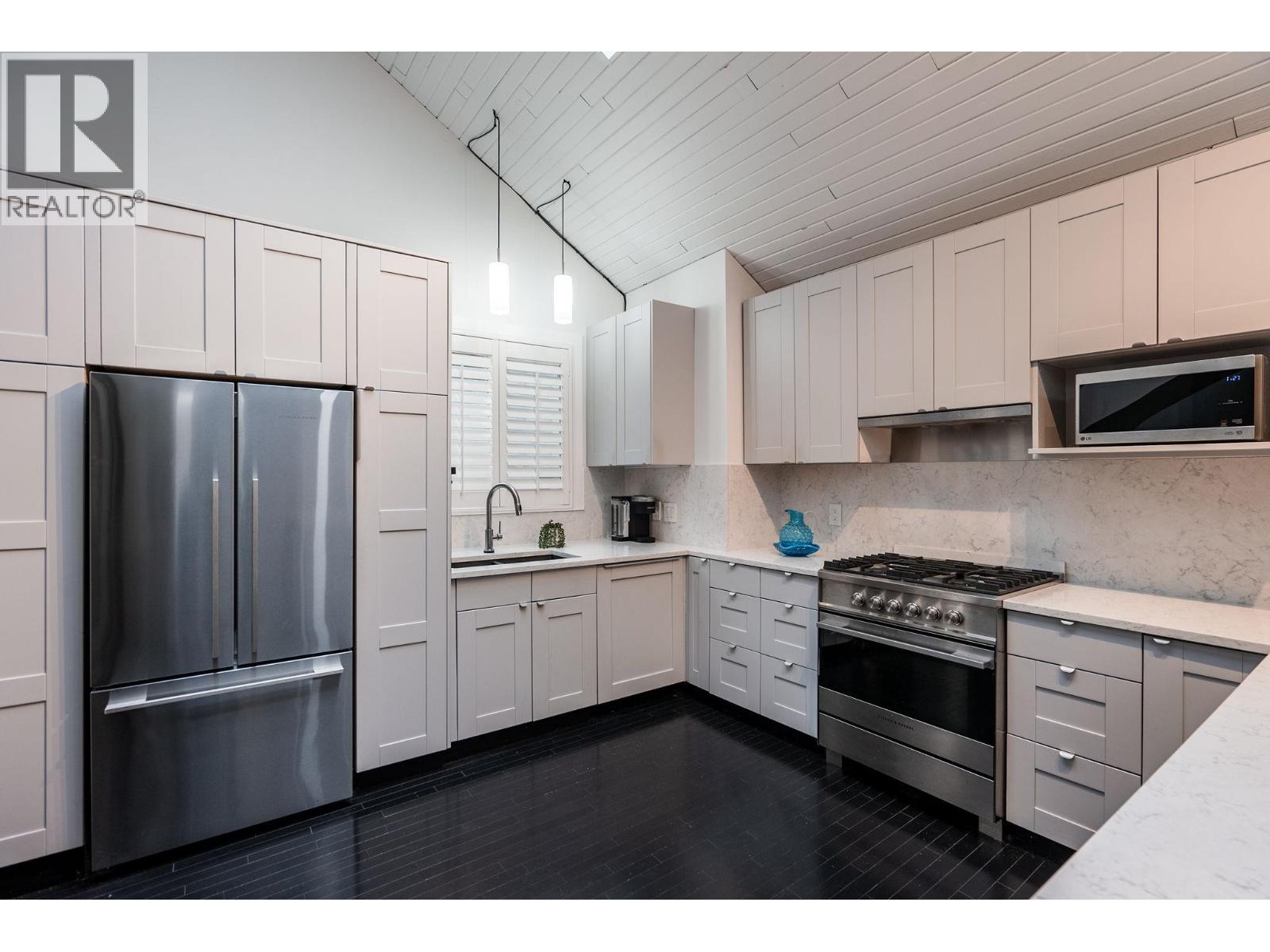 2103 W KEITH ROAD, North Vancouver