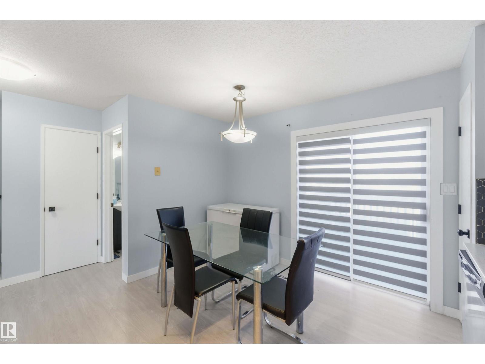 #8 15128 22 ST NW - 14