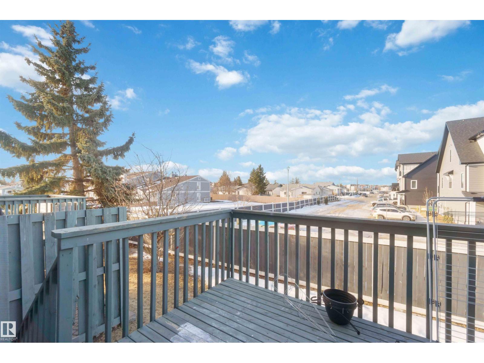 #8 15128 22 ST NW, Edmonton