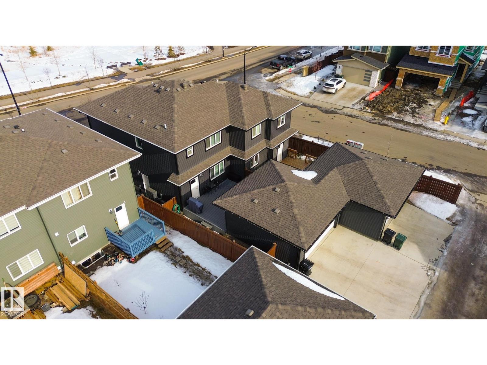 39 FENWYCK BV, Spruce Grove