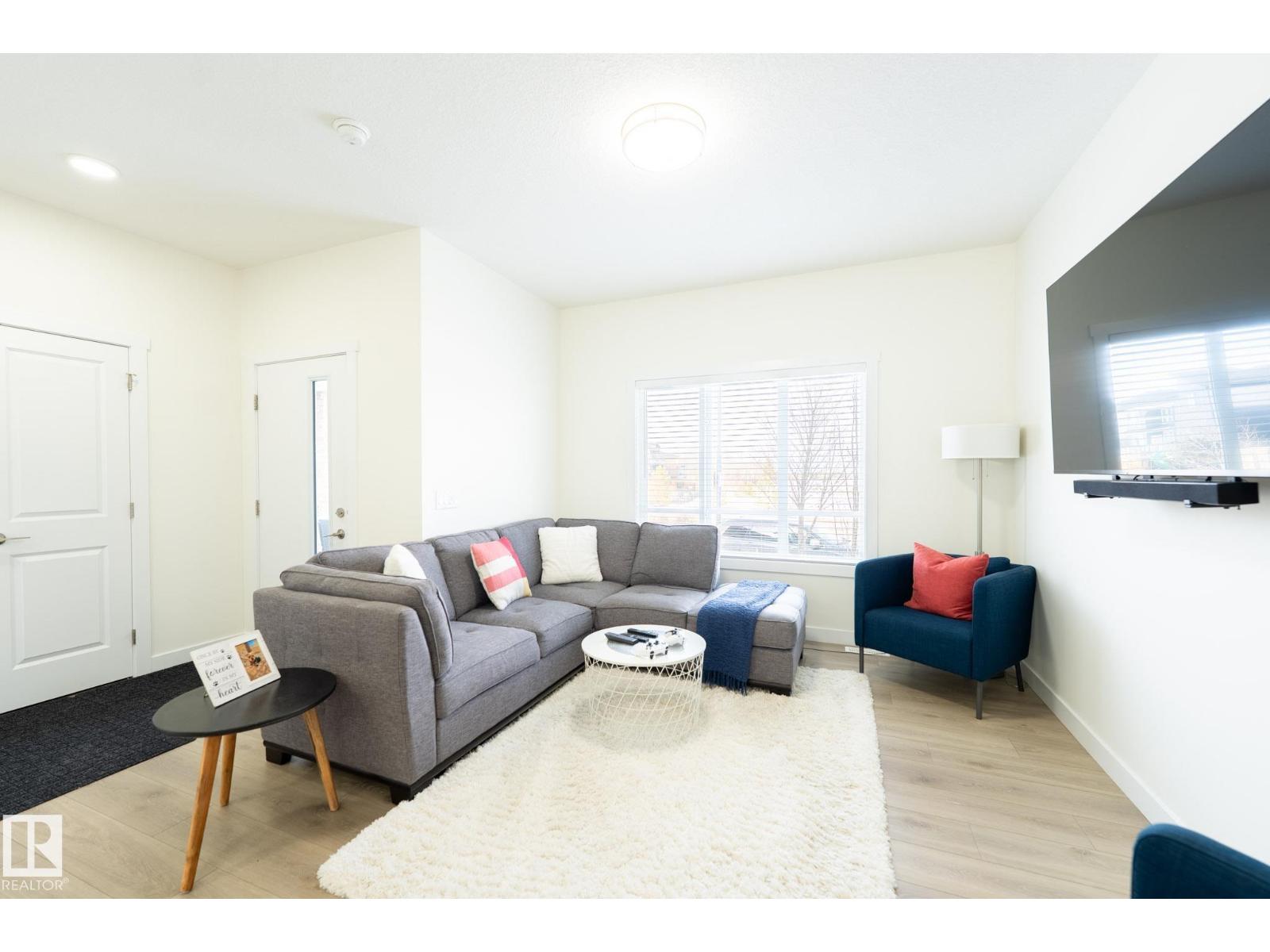 39 FENWYCK BV, Spruce Grove