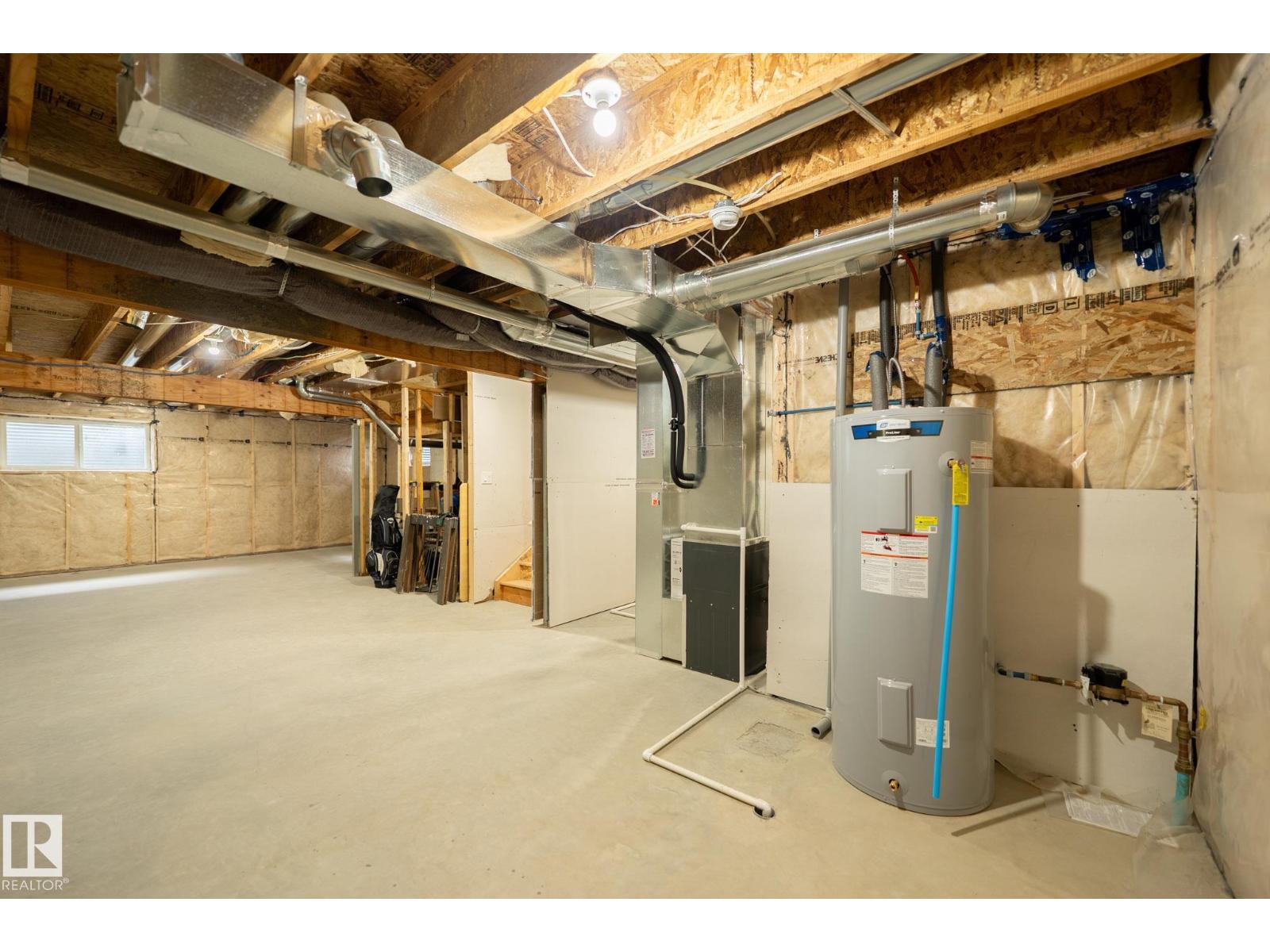 39 FENWYCK BV, Spruce Grove