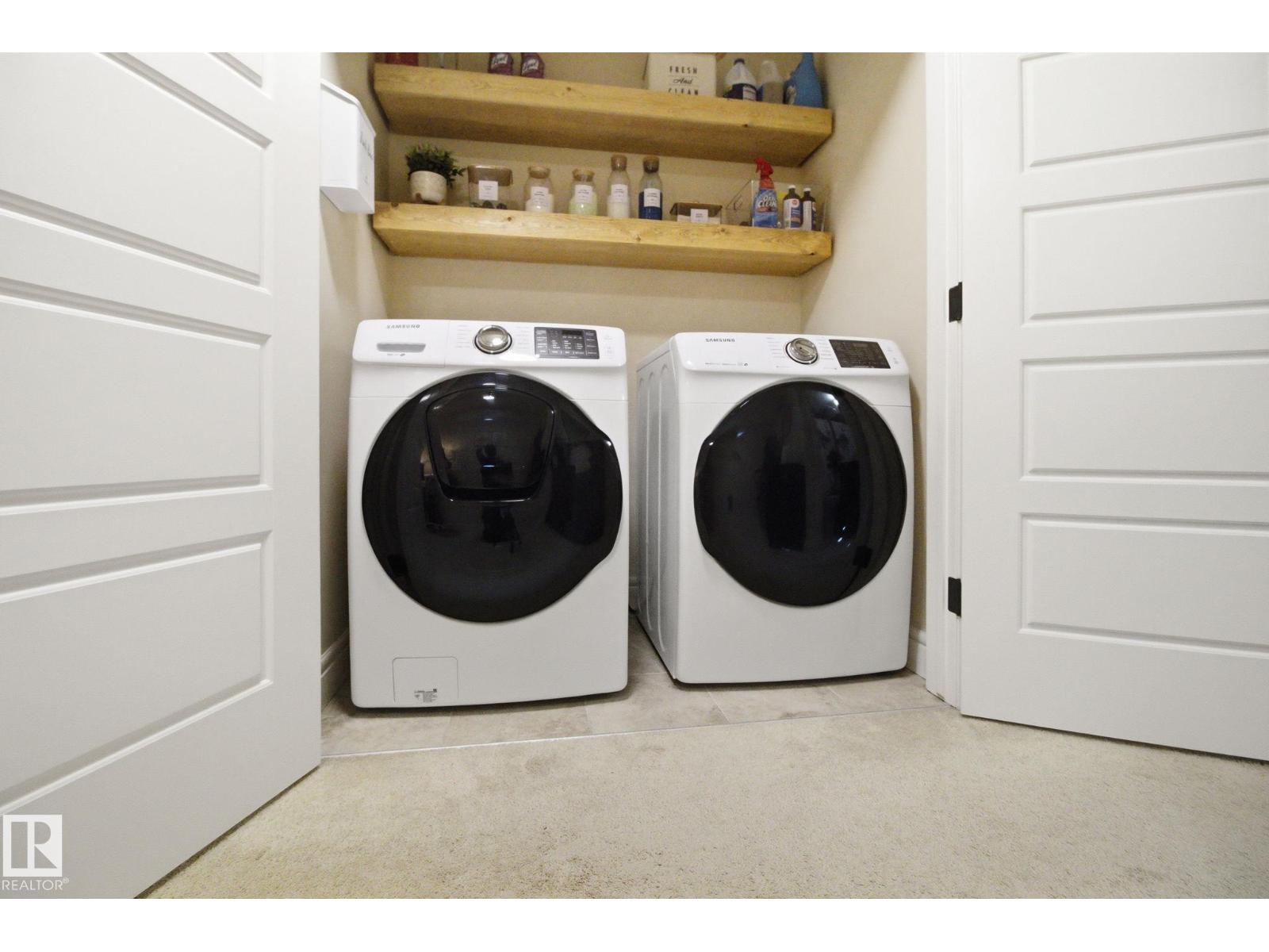 1418 169 ST SW, Edmonton