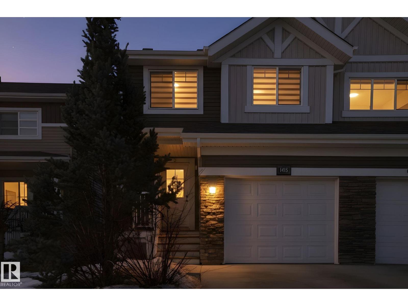 1418 169 ST SW, Edmonton